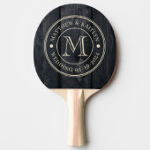 Dark Burnt Wood Wedding Monogram Tafeltennisbatje (Voorkant)