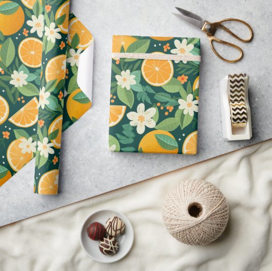 Dark Citrus Grove Floral Gift Cadeaupapier (Crafts)