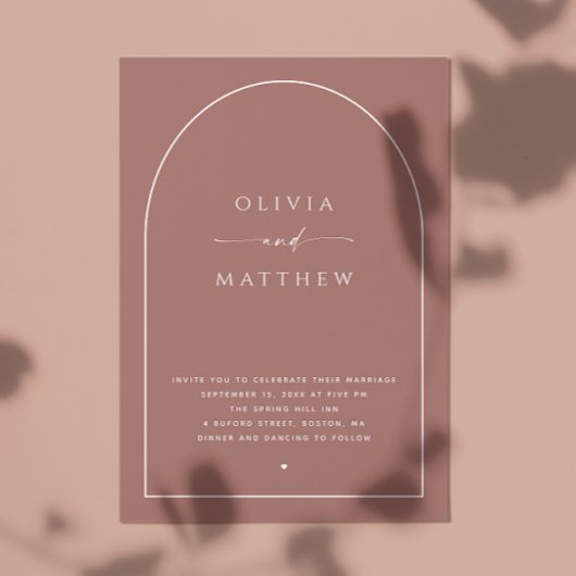 Dark Dusty Roos Arch Wedding | Romantische foto +  Kaart