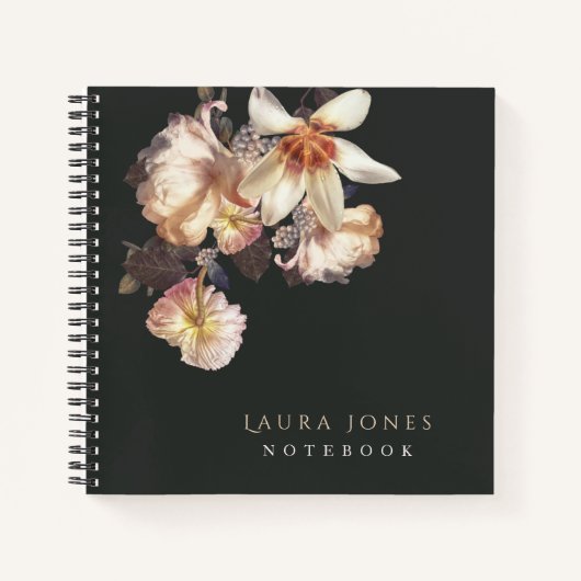 Dark Elegance Floral Personalized Notitieboek (Voorkant)