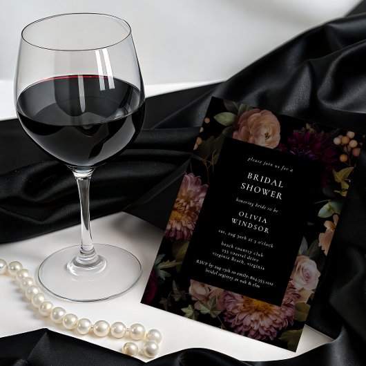 Dark en Moody Gothic Black Floral Vrijgezellenfees Kaart