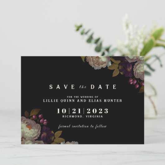 Dark Floral | Moody Classic Black en White Save The Date (Staand voorkant)