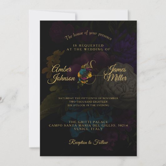 Dark Floral Moody Monogram Wedding Invitation Kaart (Voorkant)