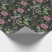 Dark Floral Pattern Cadeaupapier (Hoek)