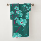 Dark Florals Blauwgroen Bad Handdoek (Insitu)