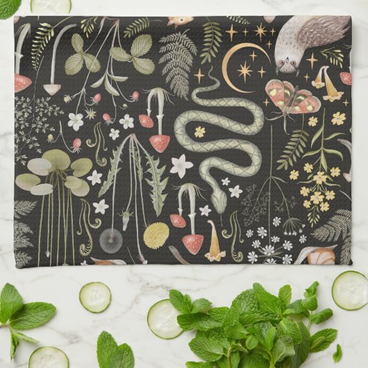 Dark Forest Kitchen Towel Theedoek (Gevouwen)