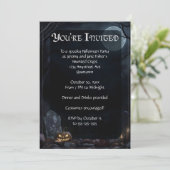 Dark Graveyard Halloween Party Kaart (Staand voorkant)