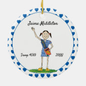 Dark Hair Cadette Girl Scouting Blue Heart Shape Keramisch Ornament (Achterkant)