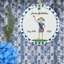 Dark Hair Cadette Girl Scouting Blue Heart Shape Keramisch Ornament