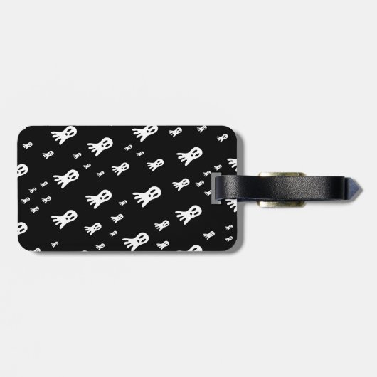 Dark Halloween Ghosts Bagagelabel (Achterkant horizontaal)