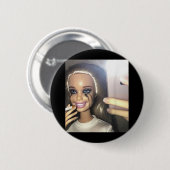 Dark Humor Doll Smoking Selfie Parodie Ronde Button 5,7 Cm (Voorkant /achterkant)