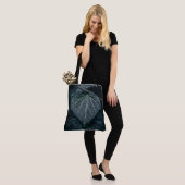 Dark Ivy Natuur Foto Tote Bag (Op model)