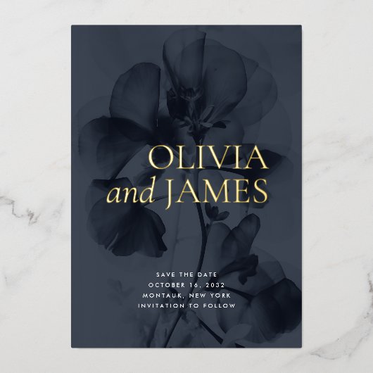 Dark Moody Botanische Bruiloft Foto Save the Date Folie Uitnodiging (Voorkant)