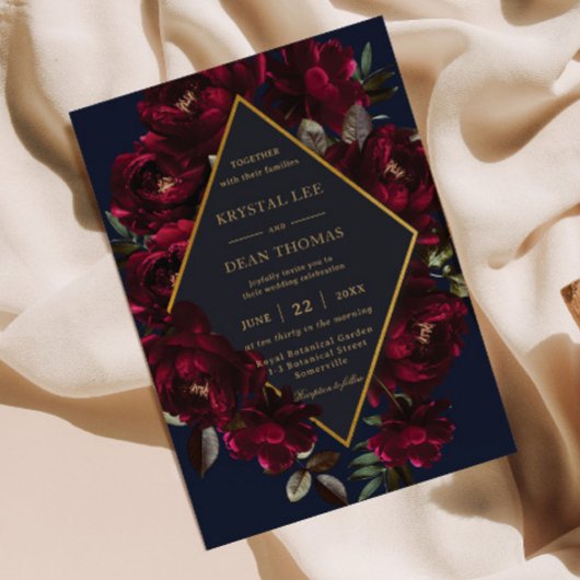 Dark Moody Burgundy Navy Blue Floral Wedding Kaart