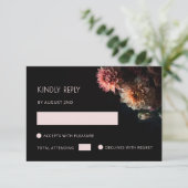 Dark Moody Floral Chrysanthemum RSVP Kaartje (Staand voorkant)