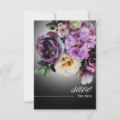 Dark Moody Midnight Paarse Bloemen Romance bruilof Save The Date (Voorkant)