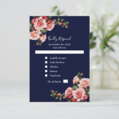 Dark moody pink and red roses navy blue wedding RSVP kaartje (Staand voorkant)