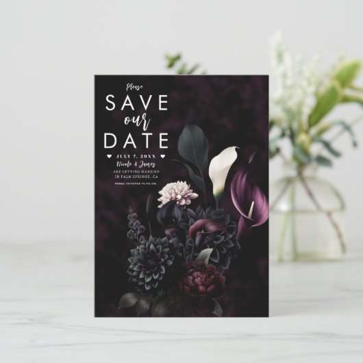 Dark Moody Romantische Bloemenbruiloft Save the Da Kaart (Staand voorkant)