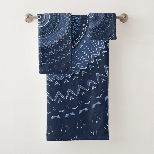 Dark Navy Blue Mandala Bad Handdoek (Insitu)