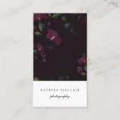 Dark Plum Floral Modern Professional Visitekaartje (Voorkant)