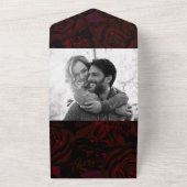 Dark Red Burgundy Floral Wedding Foto All In One Uitnodiging (Buitenkant)