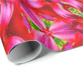 Dark Red Lily Pattern Cadeaupapier (Rol Hoek)