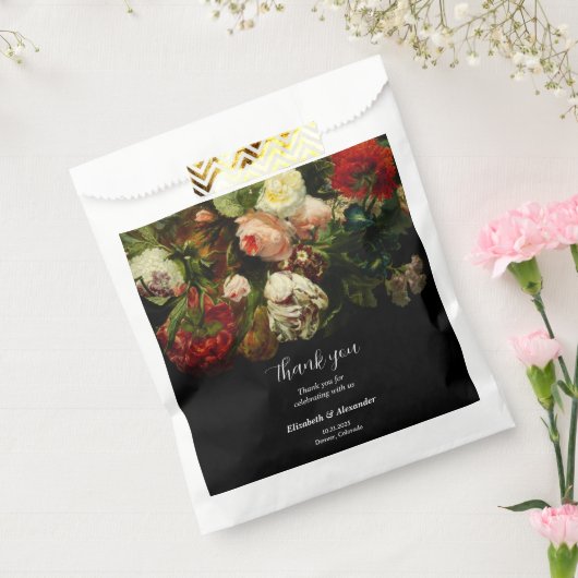 Dark romantic moody elegant floral flowers wedding bedankzakje (Gezegeld)