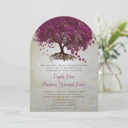 Dark Sangria Heart Leaf Tree Wedding Invites Kaart (Staand voorkant)