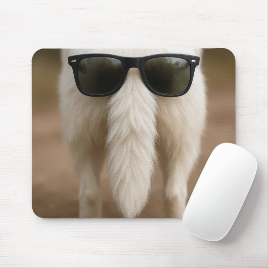 Dark Sunglasses On a Dog Tail Muismat (Met muis)