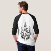 Dark Tribal Flame Mask – Abstract Fire Art Design T-shirt (Achterkant volledig)
