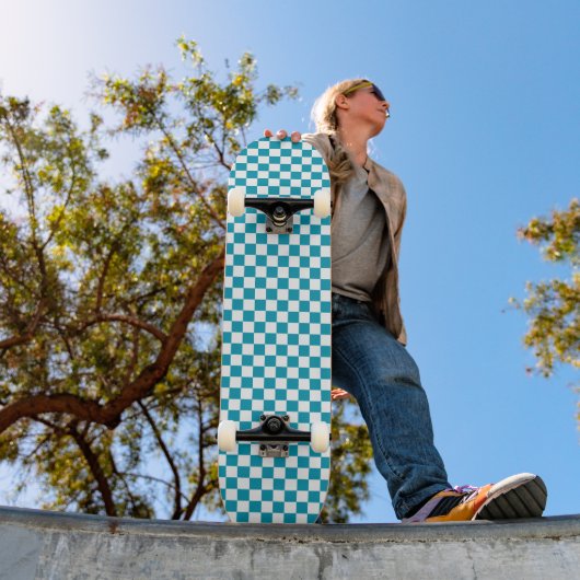 Dark turquoise checkered persoonlijk skateboard (Buiten 1)