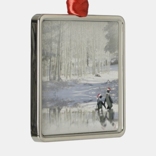 Darling Penguins Ice Skating Holiday Metalen Ornament (Rechts)