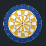 Dart Board: wit, goud en blauw Dartbord<br><div class="desc">Wit,  goud en blauw gekleurd kunstbordspel met 6 messenmakertjes</div>