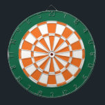 Dart Board: wit, Oranje en donkergroen Dartbord<br><div class="desc">Wit,  Oranje en donkergroen gekleurd kunstbordspel met 6 messenmakertjes</div>
