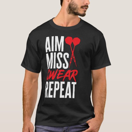 Dart Darts Player Aim Miss Swear Repeteren T-shirt (Voorkant)