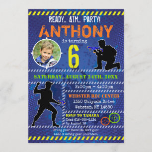 Dart Foto nodigt Dart Pistool Birthday Party uit Kaart