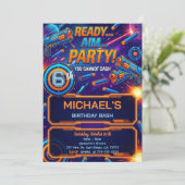 Dart Gun Birthday Invitation Kaart (Staand voorkant)