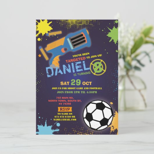 Dart Pistool Fun Aim Shoot Football Verjaardag Kaart (Staand voorkant)