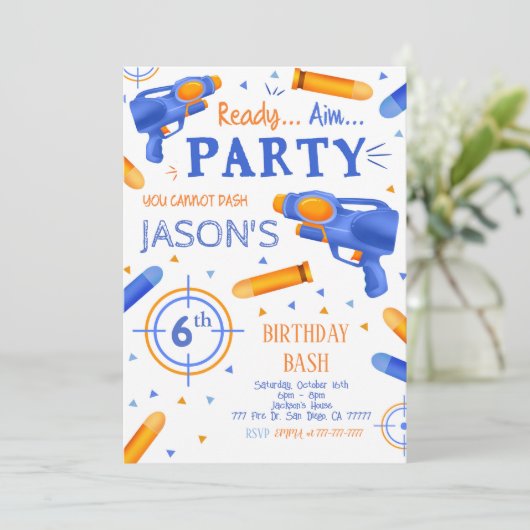Dart Pistool Verjaardagsuitnodigingen Kaart (Staand voorkant)