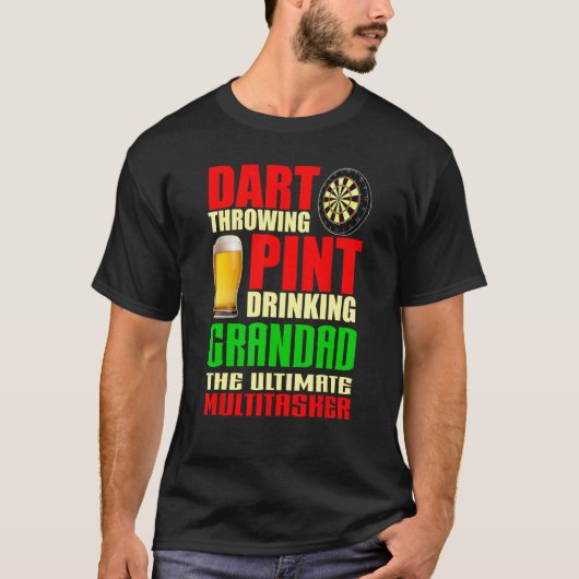 Dart Throwing Pint Drinking Grandad Darts Fathers  T-shirt (Voorkant)