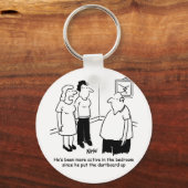 Dartboard in de slaapkamer. Funny Cartoon Sleutelhanger (Voorkant)