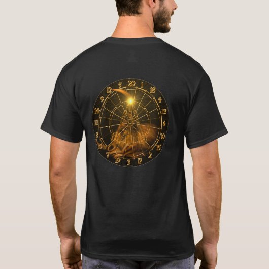 Dartboard mit Darts in die 180 Dartkunst T-shirt (Achterkant)