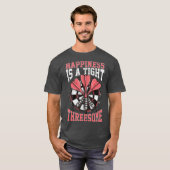 Darts Club Gift Funny Happiness is heel erg T-shirt (Voorkant volledig)
