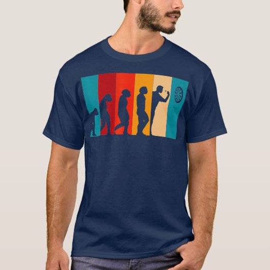 Darts Evolution Funny Retro Dart Spelletjes Cool T-shirt (Voorkant)