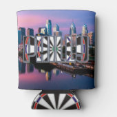 Darts Philly Darts gericht op Fluid Hugger Blikjeskoeler (Achterkant)