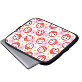 Daruma Laptop Sleeve (Voorkant onderkant)