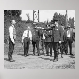 Darwin Award - Kandidaat: 1923 Poster