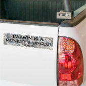 Darwin is de oom van een aap. bumpersticker (Op Truck)