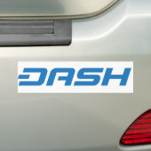 Dash White op blauw Bumpersticker (Op auto)