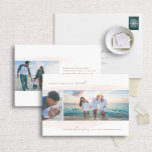 Dashing Through the Sand Holiday fotokaart Feestdagenkaart<br><div class="desc">Introductie van de "Dashing through the Sand" Holiday Photo Card — een speelse en warme manier om uw zongekuste vakantiemomenten met familie en vrienden te delen. Deze fotokaart bevat twee prachtige foto's, die de essentie van uw strandvieringen vastleggen, aangevuld met de luchtige boodschap "Dashing through the Sand" en "Warmste Wensen."...</div>